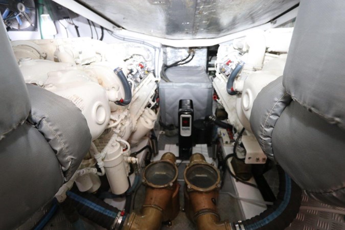 41_2004 68ft Sunseeker Predator SECOND THOUGHTS