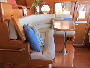 Azure 26 Pilothouse Settee