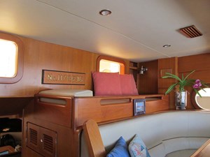 Azure 27 Pilothouse Watch Berth