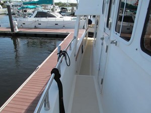 Azure 69 Side Deck Starboard Aft