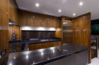 Claudia 65 75 Sunseeker 2017-galley-4