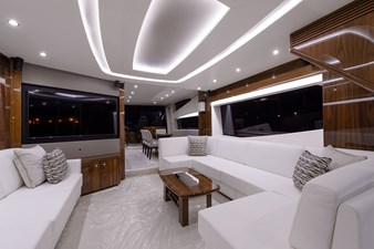 Claudia 95 75 Sunseeker 2017-salon-3