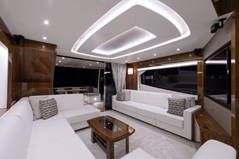 Claudia 97 75 Sunseeker 2017-salon-5