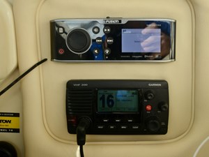 Easy Living 16 36' 2015 Chris-Craft Corsair EASY LIVING