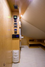 76 Enclosed Bridge SIX PACK 68 76_viking_six_pack_pantry_1