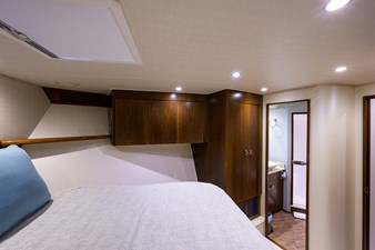 76 Enclosed Bridge SIX PACK 88 76_viking_six_pack_forward_stateroom_6