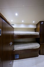 76 Enclosed Bridge SIX PACK 93 76_viking_six_pack_starboard_guest_stateroom_1