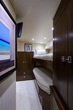 76 Enclosed Bridge SIX PACK 94 76_viking_six_pack_starboard_guest_stateroom_4