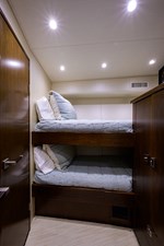 76 Enclosed Bridge SIX PACK 102 76_viking_six_pack_fwd_port_guest_stateroom_2
