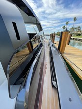 JUS 44 Starboard Walk Around
