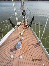 5_2778475_47_swan_anchor_windlass