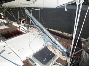 7_2778475_47_swan_boom_vang