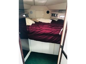 Cruisers Yachts 3950 16 17