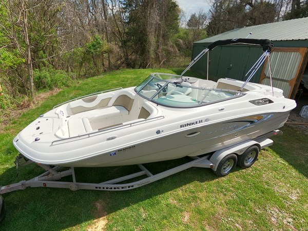 Liquid Asset Boat RINKER 25' 2009 | YATCO
