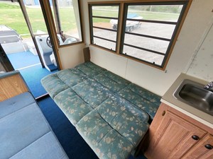 Pontoon Houseboat 42 GOPR5180