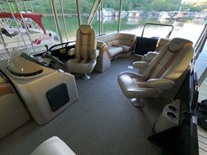 Tritoon w/150HP 4-Stroke 11 GOPR5237