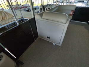 Tritoon w/150HP 4-Stroke 18 GOPR5246