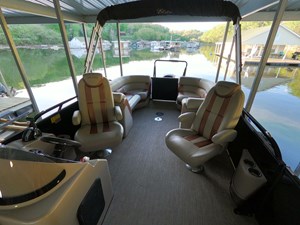 Tritoon w/150HP 4-Stroke 22 GOPR5250