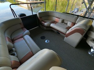 Tritoon w/150HP 4-Stroke 24 GOPR5252