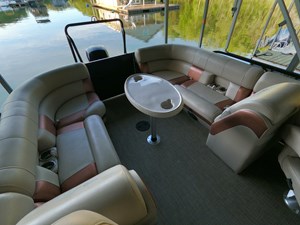 Tritoon w/150HP 4-Stroke 25 GOPR5253