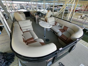 Tritoon w/150HP 4-Stroke 36 GOPR5264