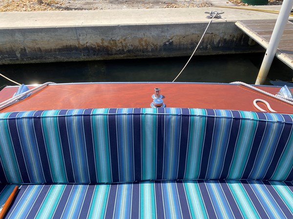 6_1963 27ft Chris-Craft Open Runabout MUMKEN