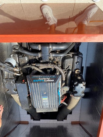 22_1963 27ft Chris-Craft Open Runabout MUMKEN