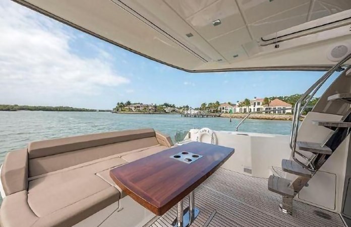 9_2015 55ft Prestige 550 PROTEUS