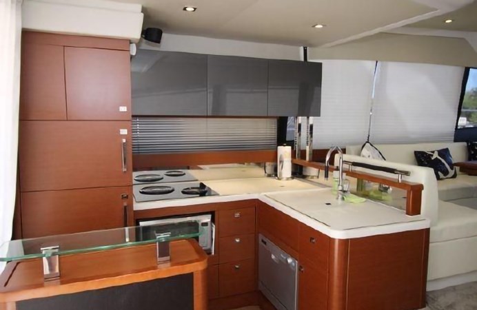 12_2015 55ft Prestige 550 PROTEUS