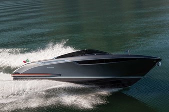Rivamare 38'  4 RivaRivamareCruising_0002_16911