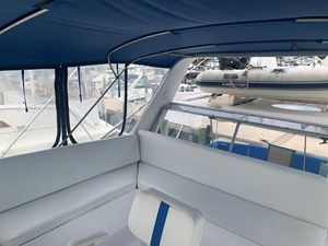 Moonshadow 10 L Shaped Settee on bridge