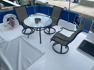 Moonshadow 4 Sundeck