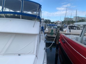Moonshadow 46 Port Side