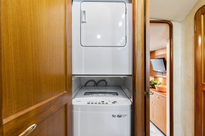 13_2001 52ft Ocean Yachts 52SS I CARTER