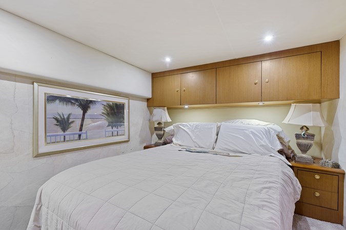 14_2001 52ft Ocean Yachts 52SS I CARTER