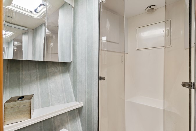 21_2001 52ft Ocean Yachts 52SS I CARTER