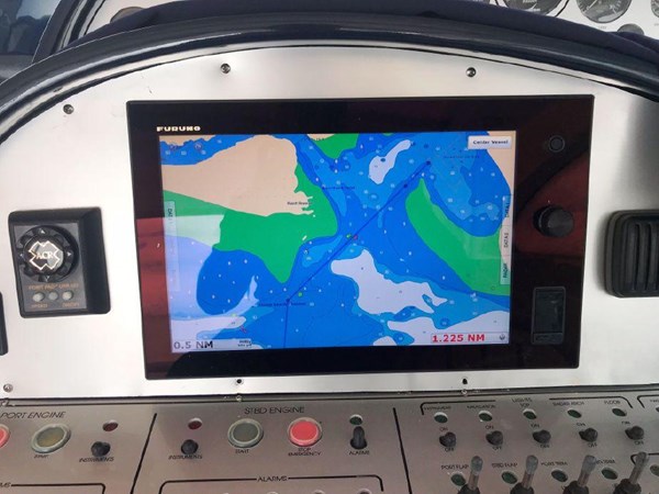 16_2001 52ft Pershing JR ENTERPRISE