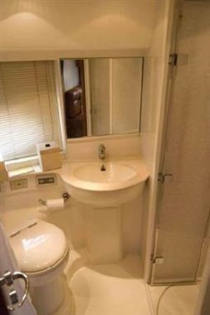 30_2001 52ft Pershing JR ENTERPRISE