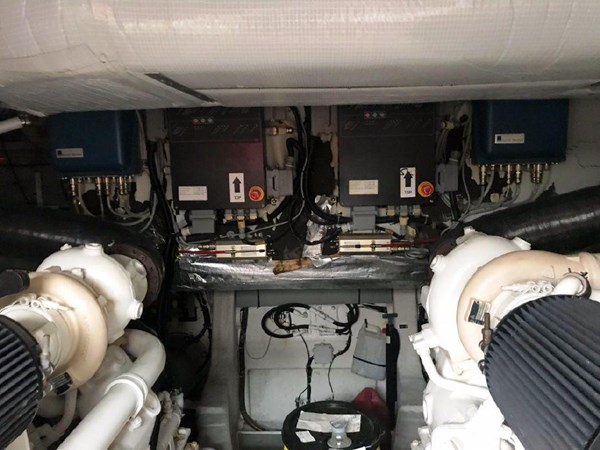 31_2001 52ft Pershing JR ENTERPRISE