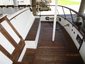 Fleur De Lis 20 19_2780261_49_grand_banks_aftdeck_starboard