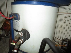 Fleur De Lis 51 50_2780261_49_grand_banks_water_heater