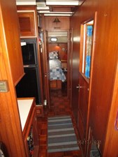 The Answer 38 37_2780447_36_kadey_krogen_companionway