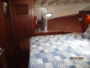 The Answer 40 39_2780447_36_kadey_krogen_stateroom_port