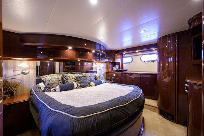 7898648_20210527092325015_1_XLARGE