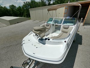 Hurricane SunDeck 187 OB 10 GOPR6150