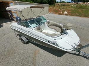 Hurricane SunDeck 187 OB 12 GOPR6156