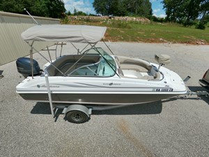 Hurricane SunDeck 187 OB 13 GOPR6158