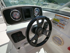 Hurricane SunDeck 187 OB 18 GOPR6169