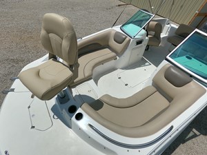 Hurricane SunDeck 187 OB 30 GOPR6191