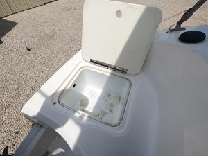 Hurricane SunDeck 187 OB 34 GOPR6200